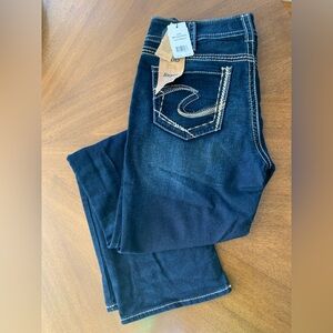 Silver suki mid rise baby boot joga jeans